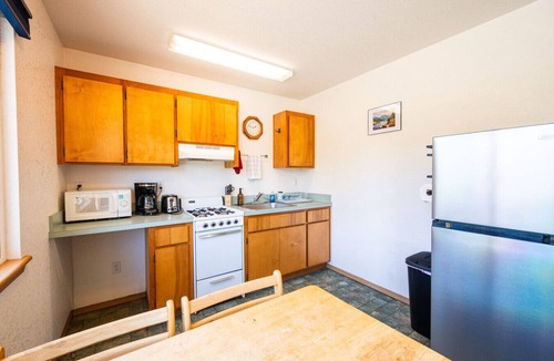 Kalifornsky Cabin | Near Kenai River | Fish, Grill & Relax