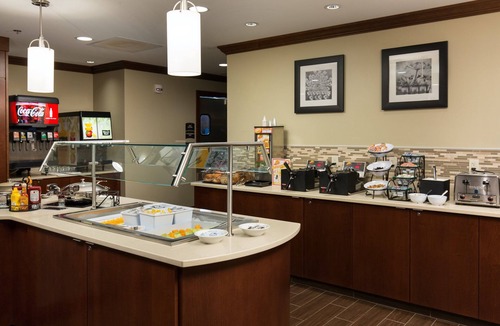 Polaris Apartment | Near Ohio State University | Pool Access & Free Breakfast Buffet