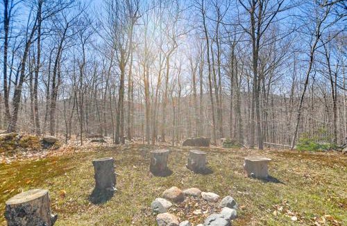 South Pond Shores House | Near Ponds, Hiking & Mtn Biking! Greenwood Cabin