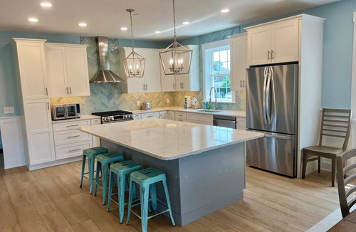 Lewes House | NEW 7-bed with PRIVATE HEATED POOL! Lewes Beach Hideaway, steps to beach & town!