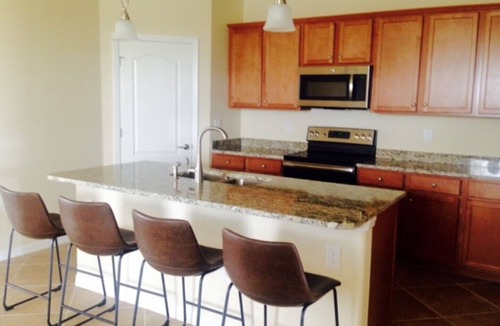 River Hall House | New Home on Golf Course - 3 bdrm - 3 Ba - Club House - Health Club -