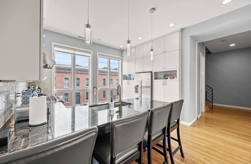 Italian Village House | *NEW* HotTub+Rooftop Deck | Steps to Short North