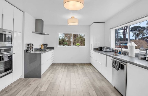Montara House | New Themed Coastal 4Bed w/Pool/Arcades/Foosball