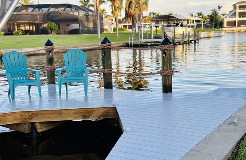 Yacht Club House | Newly remodeled waterfront pool house with quick 2 minutes access to gulf!