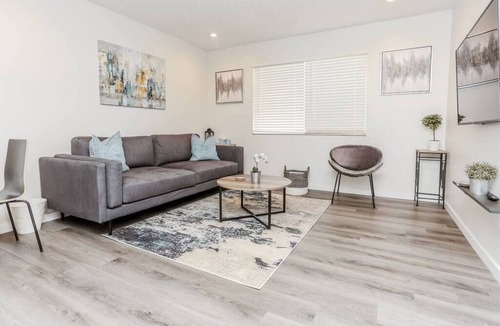 Weinland Park Apartment | Newly Renovated (9B) OSU/Central ❤NearEVERYTHING
