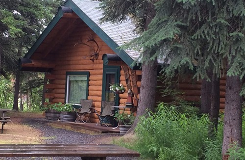 North Pole Cabin | North Pole Cabin Retreat