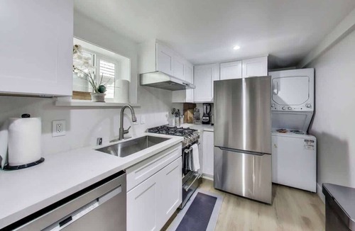 Prescott House | OAK -14th-West - cozy 2BR wd
