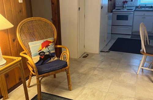 Rehoboth by the Sea Cottage | Ocean Block Cozy Beach Cottage -Steps from the beach