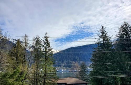 West Juneau House | Ocean & Mountain View Duplex, both sides