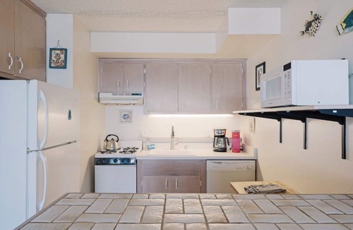 La Selva Beach House | Oceanfront Comfort at The Clam Hut
