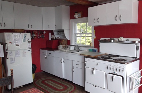 Milbridge Cottage | Oceanfront Cottage in Downeast Maine with solar power: Two Jetties Cottage