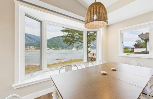West Juneau House | Oceanfront w Incredible Views