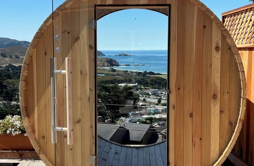 Sharp Park House | Oceanview Coastal Retreat Sauna, Hot Tub & Fire Pit STR Permit Number: 14614430