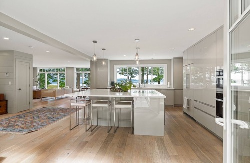 Yarmouth House | Oceanview Oasis: Modern Luxury Meets Seaside Serenity at This Exclusive Coastal Retreat