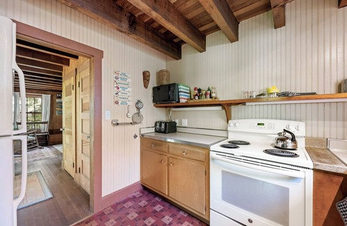 The Pines House | "OLD REHOBOTH CHARM" - 1ST OCEAN BLOCK! Dog Friendly! Mini-Weeks!-31 Park Ave