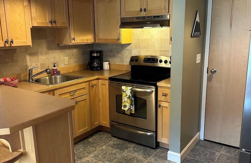Carrabassett Valley Condo | One Bedroom Ski-In/Ski-Out Condo on Whiffletree Chairlift. Short Walk to Village