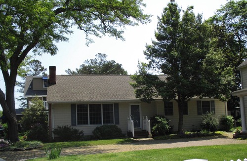 Rehoboth Beach House | Only 1.5 Blocks To Ocean, 1-3 blocks of restaurants, shops, bars. Come enjoy!