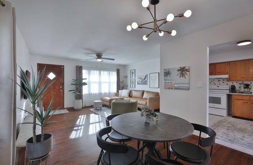 Clintonville House | Overlook - Private Hot Tub! King bed in Ranch Home