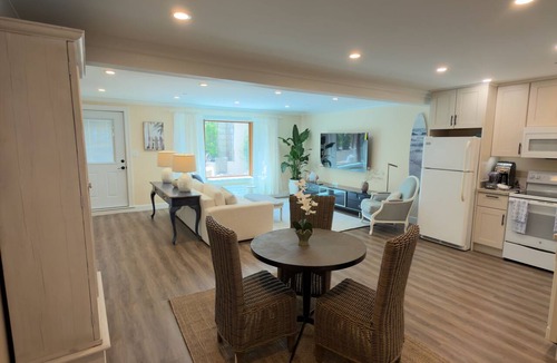 Park Pacifica Apartment | Pacifica Surfing Beach 1 Bedroom 1 bath