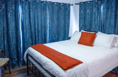 Palmer Hotel | Palmer Suite 101, Hyland Hotel