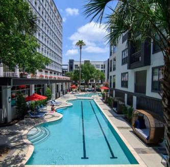 Houston Apartment | Paradise Land-1BR Pool View-NRG-MedCenter-Galleria