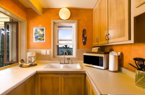 Hana Condo | Partial Oceanview #107 at Hana Kai Maui - 1 Bedroom, corner unit