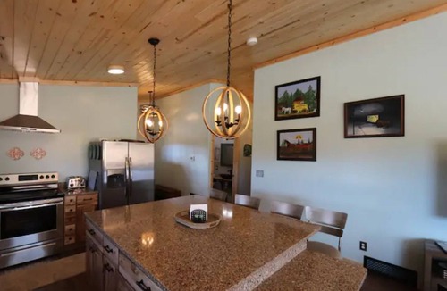 Torrey House | Peace, Privacy, Serenity and Panoramic Views from all windows. One of a Kind