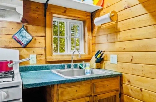 Meadow Lakes Cabin | Peaceful 1-bedroom cabin in lovely Wasilla perfect for relaxing getaway