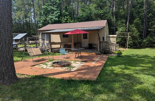 Centralia Cabin | Peaceful East Texas Getaway