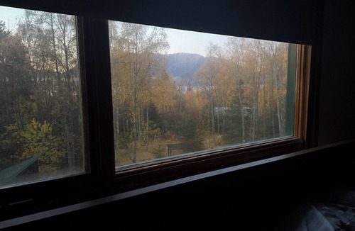 Indian House | Peaceful Inlet Getaway 30 minutes from airport and 20 minutes to Girdwood.