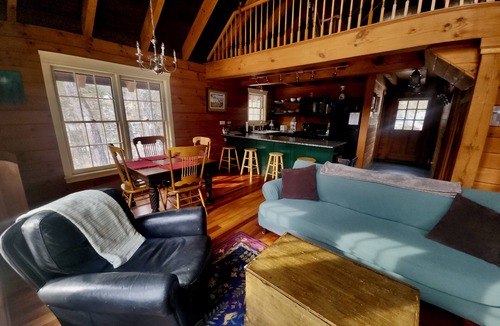 Groton Cabin | Peaceful Log Cabin in the Woods