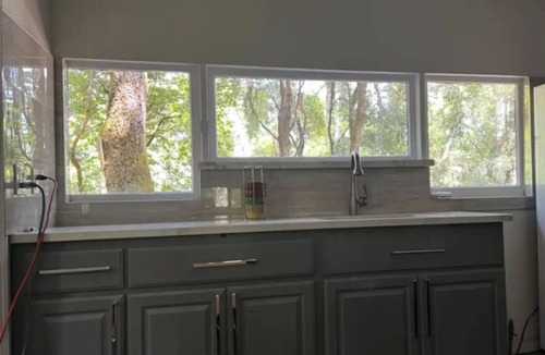 La Honda Apartment | Peaceful Small Studio /Cabin is 100 years old with WiFi in La Honda Forest