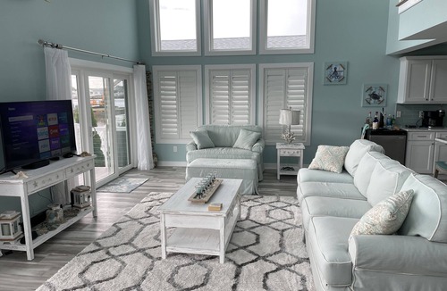 Montego Bay House | Peaceful Waterfront Family Retreat in North Ocean City