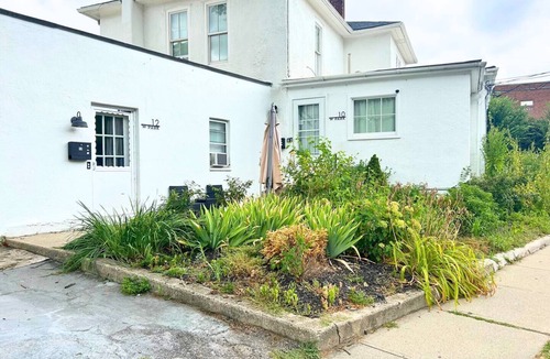 Westerville Apartment | Perfectly Located Westerville Apartment w/Parking - Steps away from Uptown!