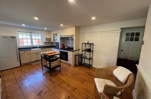 Adamsville Cottage | Period Cottage In Idyllic Country Setting, Minutes From Ocean; Pet-Friendly.