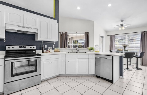 Pelican House | Pet Friendly,Gulf Access Villa w/Heated Pool, Spa, & kayaks! -Villa Dantasy- Roelens Vacations