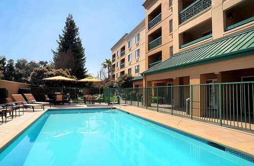 San Ramon Hotel | Pet-friendly Hotel! Comfortable 1BR Suite Short Drive to Mt Diablo State Park!