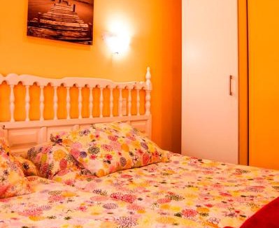 Isla Apartment | Playa De Arnadal Isla