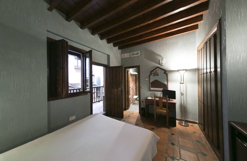 Albaicin Hotel | Posada del Toro