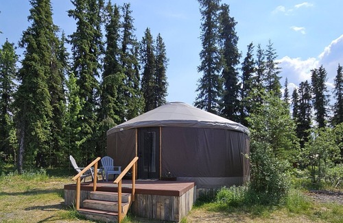 Slana House | Premium Comfort in the Wilderness