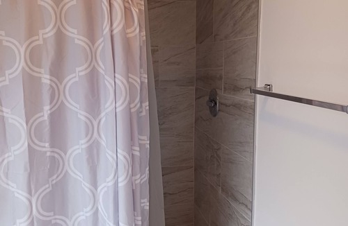 Centennial House | Private 1-BR suit in house with WiFi, AC, living, dining, fridge and microwaive