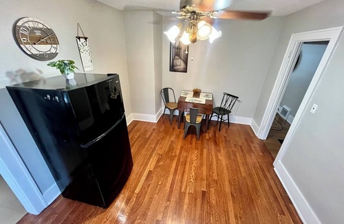 Grand Rapids Apartment | Private 1BR Apartment with AC & Free Parking in Grand Rapids