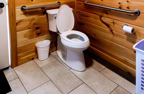 Bingham Cottage | Private 2-Person Cottage Overlooking Wyman Lake - Unit 14
