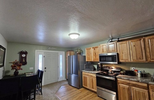 Tanaina Apartment | Private, charming, fully furnished 1 Bdr. Apt. w/WiFi in beautiful Wasilla