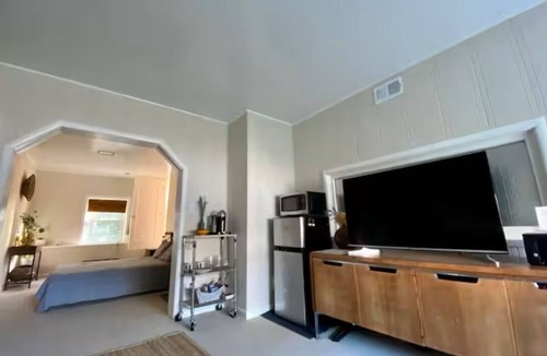 Crocker-Amazon Apartment | Private garden suite in charming San Francisco neighborhood