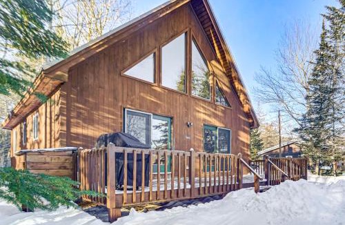 Greenwood House | Private Lakefront & Boat Launch! Maine Family Home