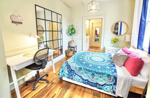 East Point Apartment | Private Studio Retreat - Perfect for Long Stays & Remote Work