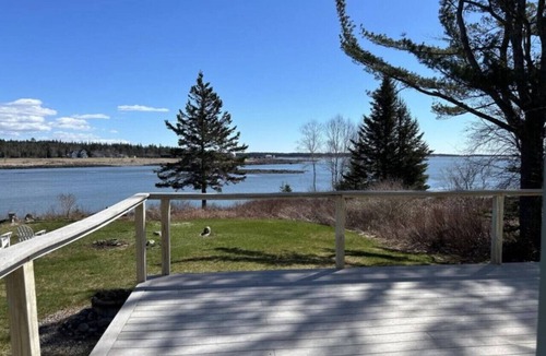 Prospect Harbor House | Prospect Harbor Coastal Cottage | On the Water