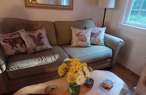 Athens House | Pure relaxation, fresh air and lots of privacy. Lakes and waterfalls nearby.