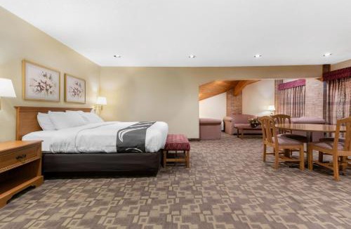 Jeffersonville Hotel | Quality Inn Washington Court House